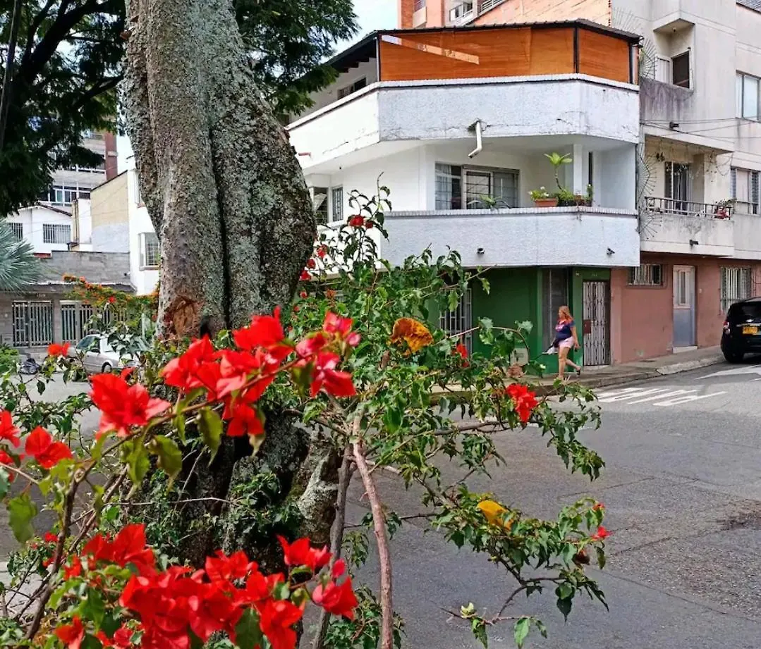 Apartamento Para 3 En Belen Medellin
